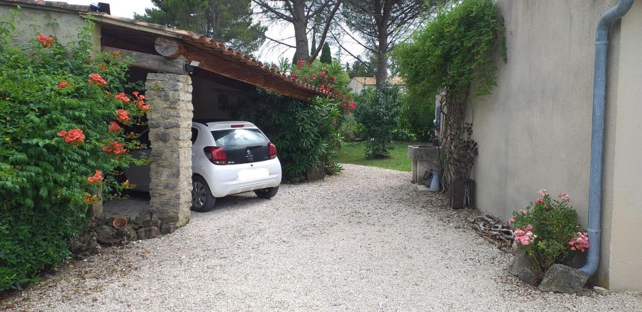 Un Petit Coin De Paradis Modene Bagian luar foto